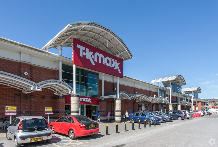 The Exebridge Centre, Exeter for sale - Building Photo - Image 1 of 1