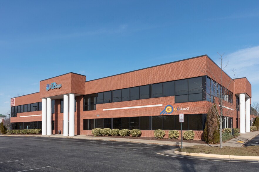 10 Center St, Stafford, VA 22556