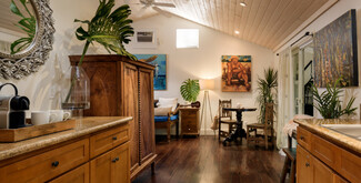 More details for 40 Ae Pl, Paia, HI - Multifamily for Sale