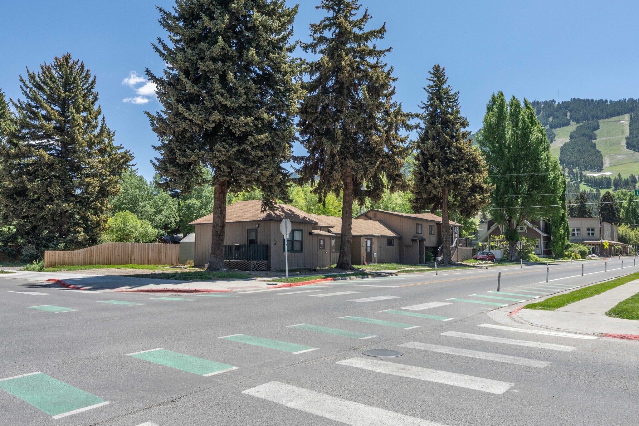 110 S Willow St, Jackson, WY for sale Building Photo- Image 1 of 41