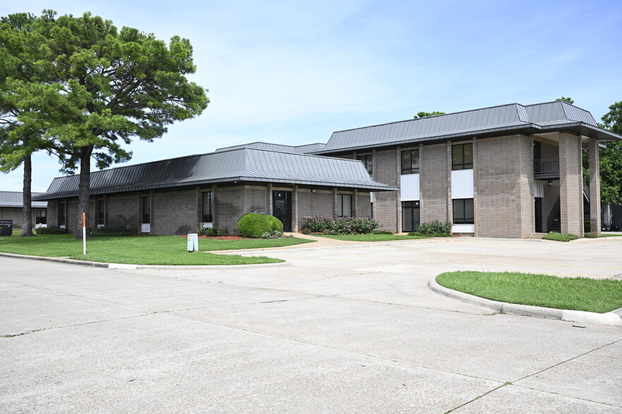 1120 S Pointe Pky, Shreveport, LA for sale - Building Photo - Image 1 of 15