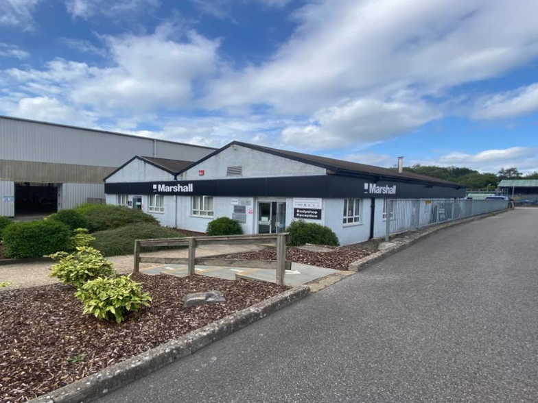 300 Greenham Business Park, Thatcham for lease - Building Photo - Image 1 of 1