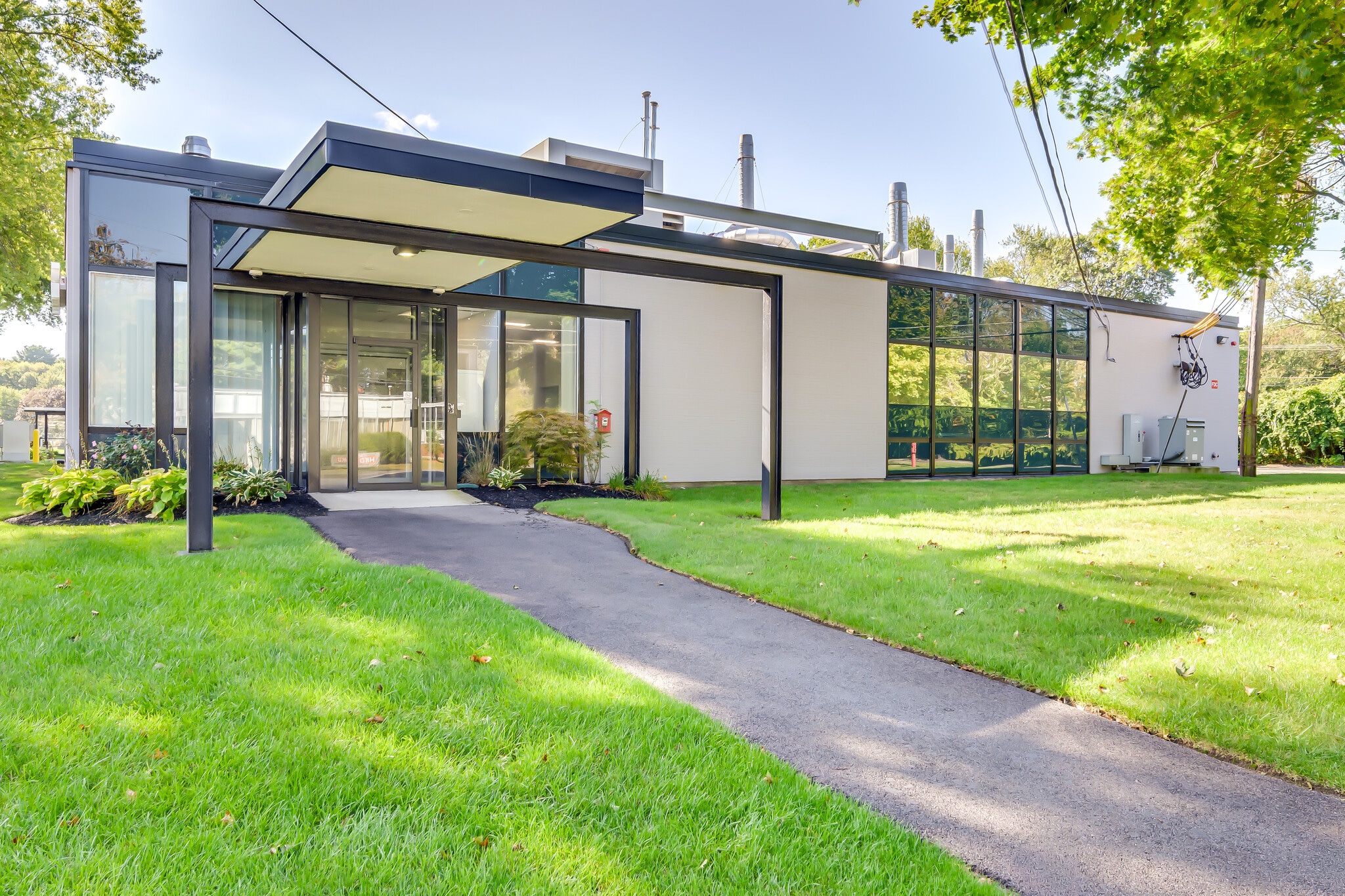 1 Strathmore Rd, Natick, MA for lease Building Photo- Image 1 of 6