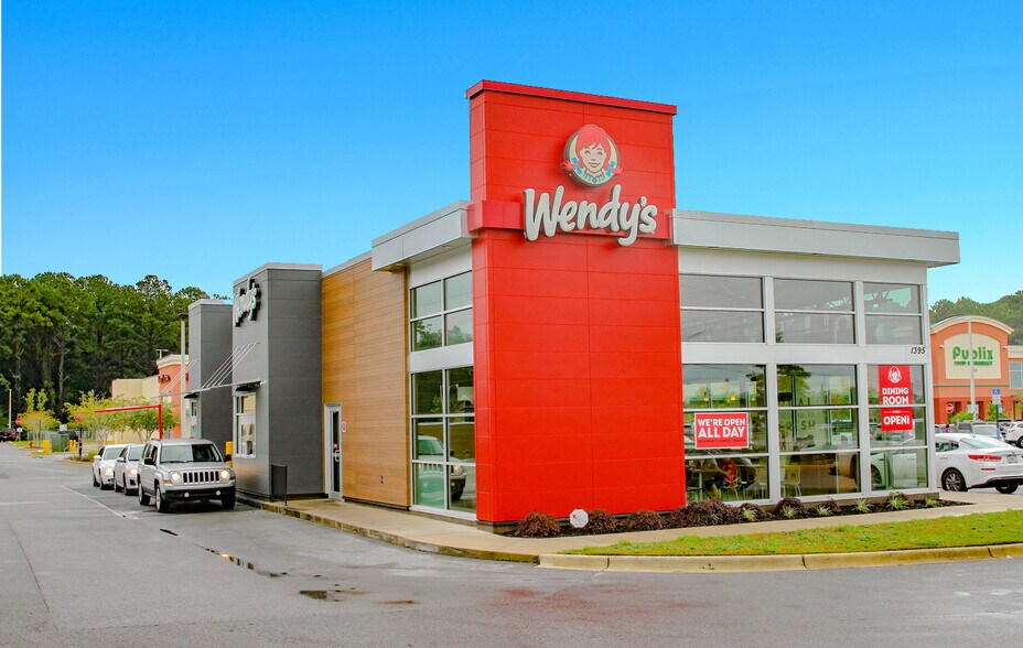 1395 N Ferdon Blvd, Crestview, FL for sale - Building Photo - Image 1 of 1