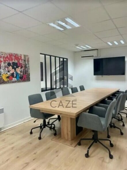 Office in Pessac for sale - Interior Photo - Image 3 of 3