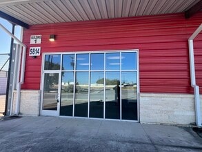 5814 Interstate 10, San Antonio, TX for lease Other- Image 2 of 22