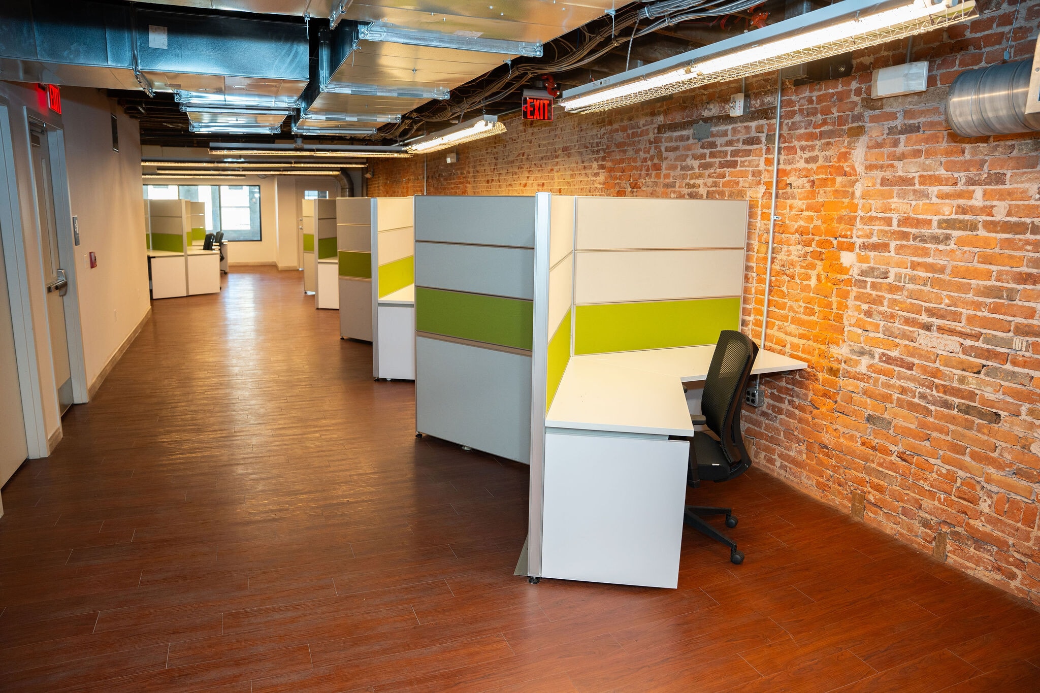 806 W Hamilton St, Allentown, PA for lease Interior Photo- Image 1 of 6