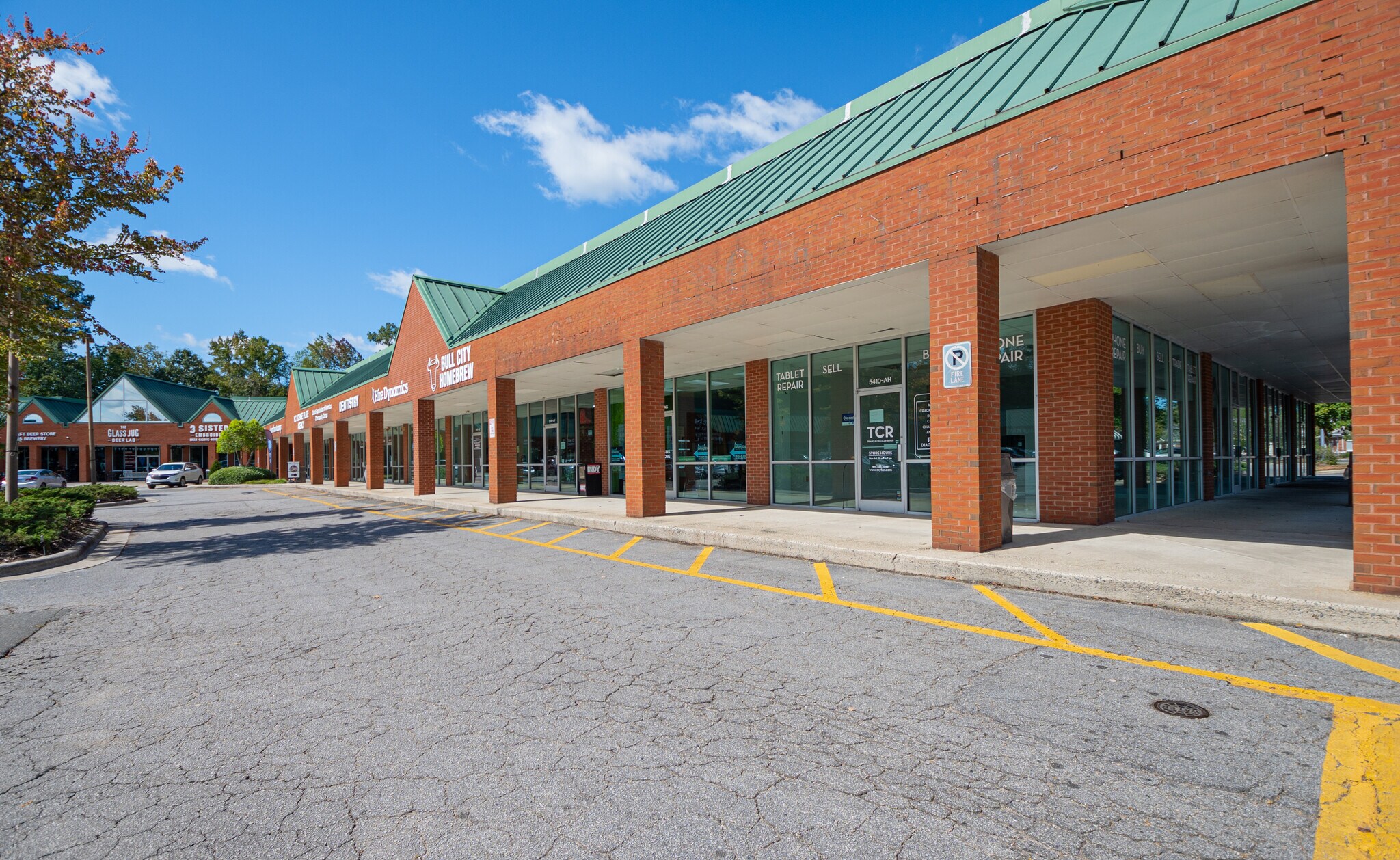 5410 NC Hwy 55, Durham, NC 27713 Greenwood Commons Shopping Center