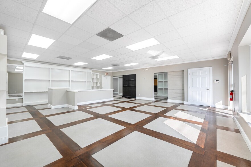 211 SE Florida St, Stuart, FL for sale - Building Photo - Image 1 of 1