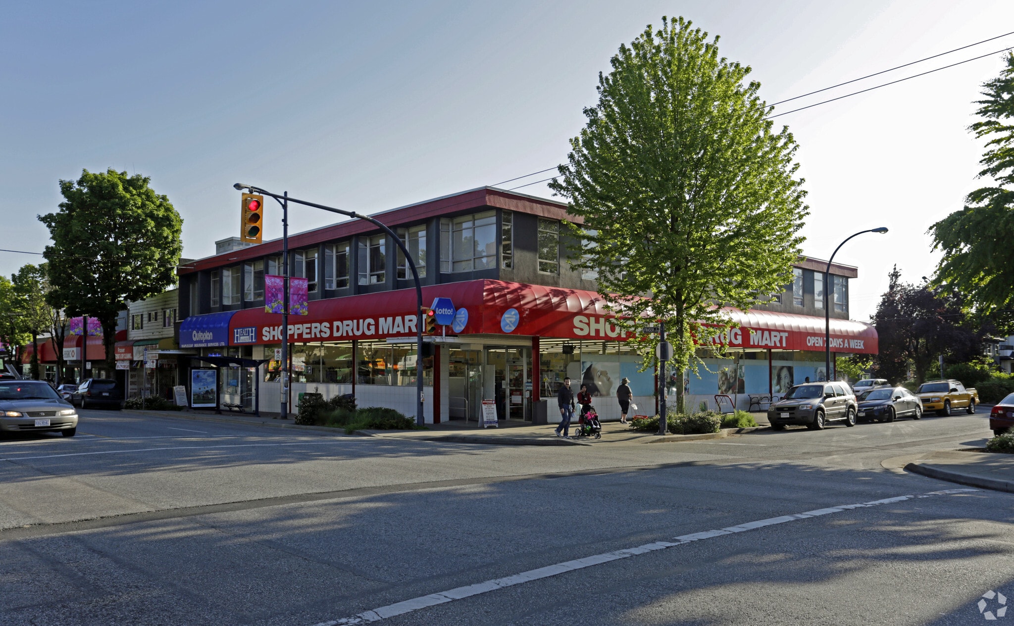 6305-6325 Fraser St, Vancouver, BC for lease Primary Photo- Image 1 of 18