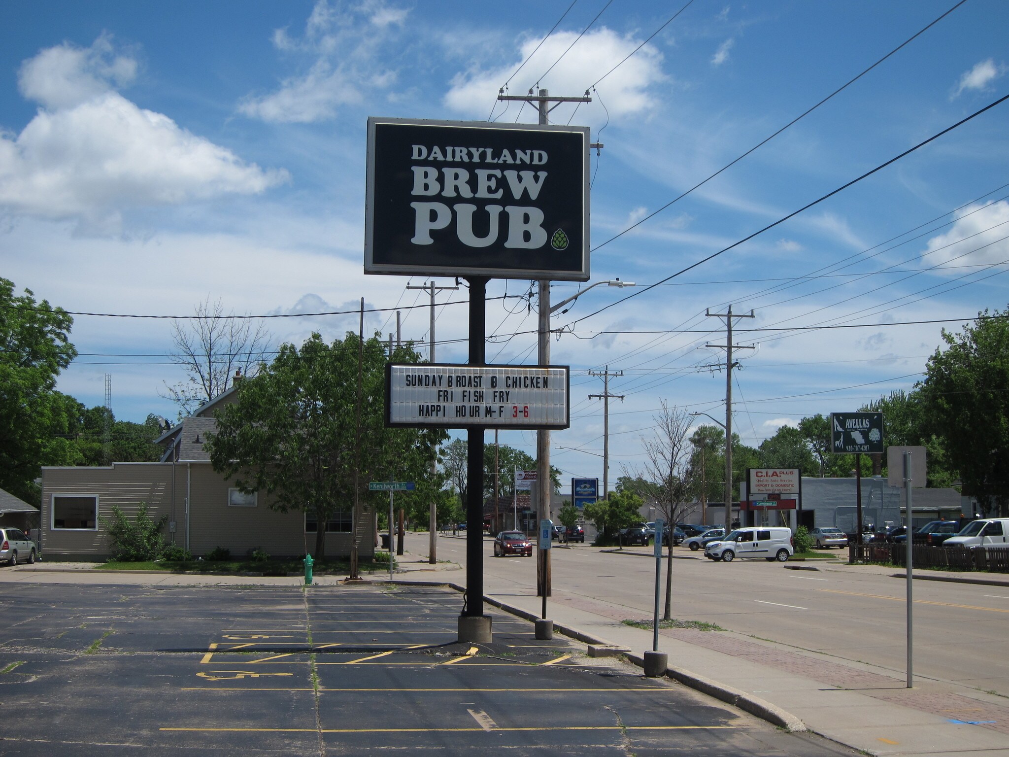 1216 E Wisconsin Ave, Appleton, WI 54911 Turnkey Restaurant and Bar