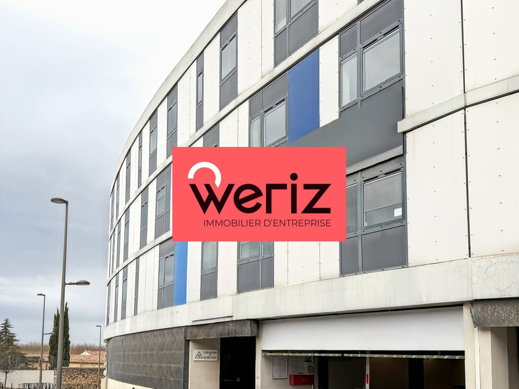 Vente Bureaux 310 m² - Photo 1