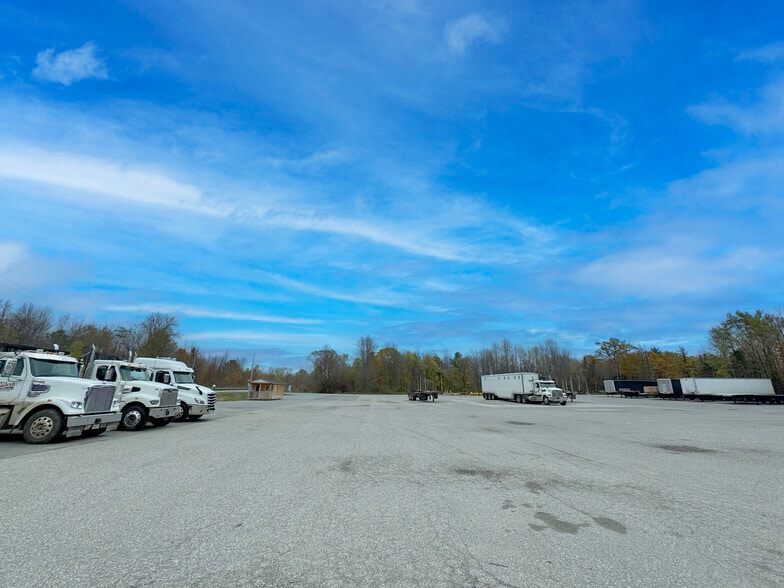 162 Hinckley Rd, Clinton, ME for sale - Building Photo - Image 2 of 12