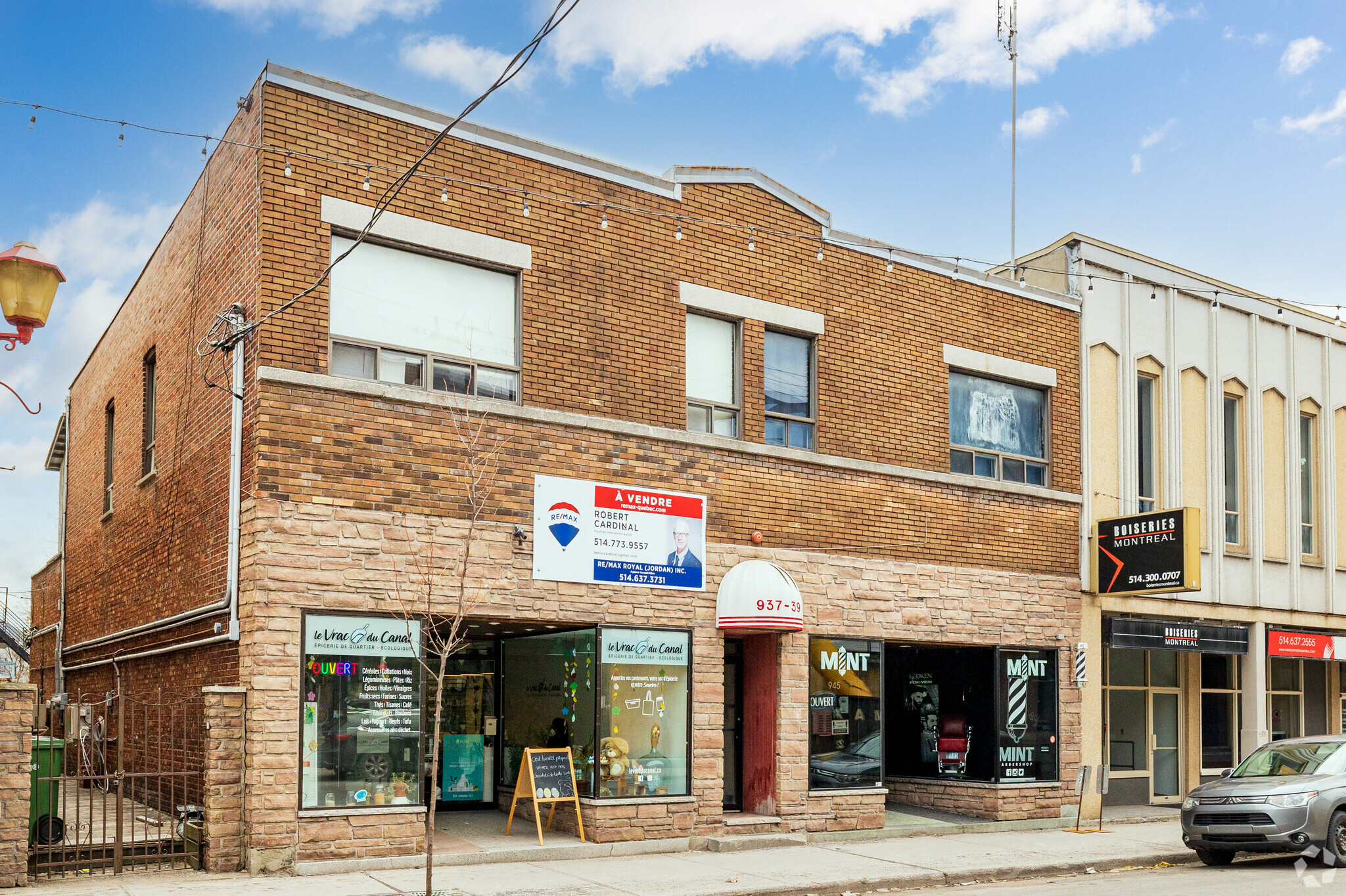 935-945 Rue Notre-Dame, Montréal, QC for sale Building Photo- Image 1 of 1