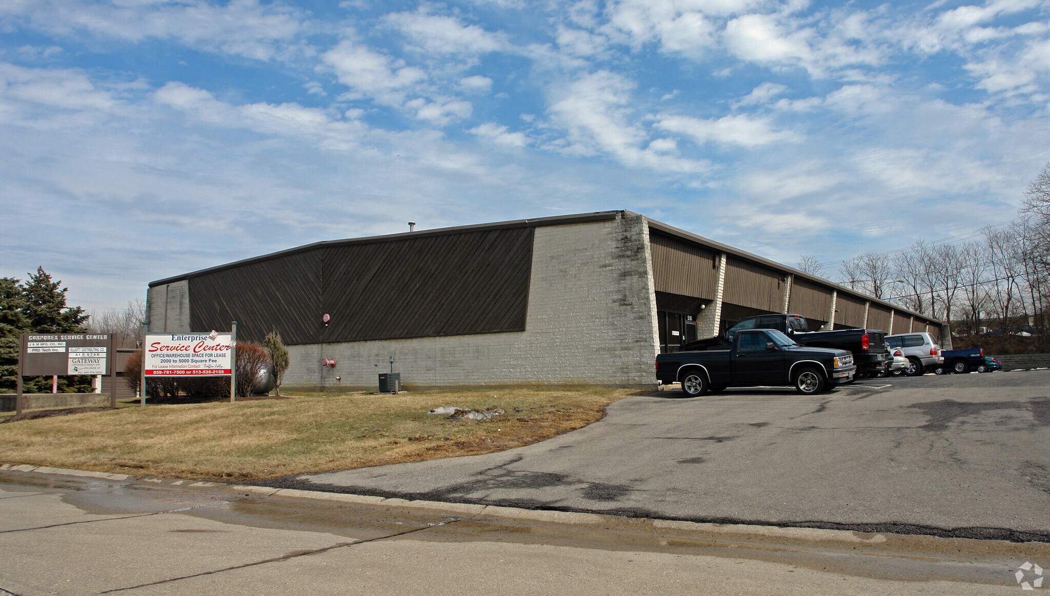 518-524 Enterprise Dr, Erlanger, KY for sale Primary Photo- Image 1 of 1