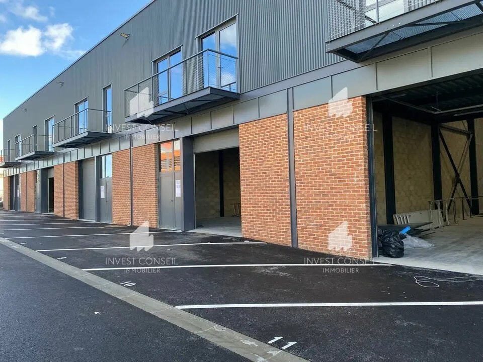 Location Local d'activités 262 m² à 532 m² - Photo 1