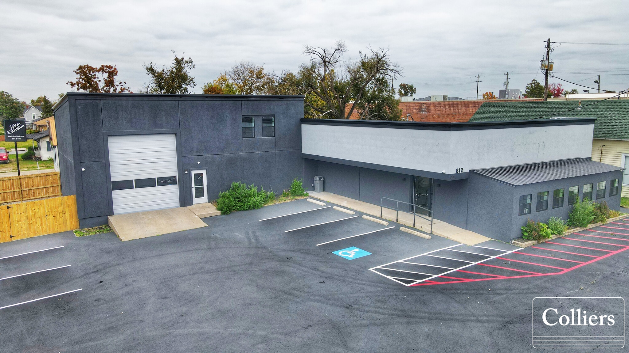 817 W Walnut St, Rogers, AR for lease Building Photo- Image 1 of 12