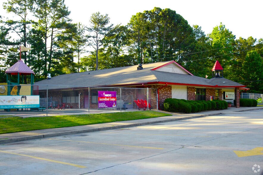 2380 Powder Springs Rd SW, Marietta, GA 30064