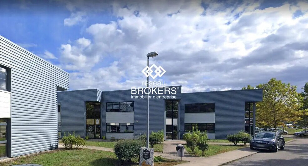 Flex in Échirolles for lease - Building Photo - Image 2 of 11