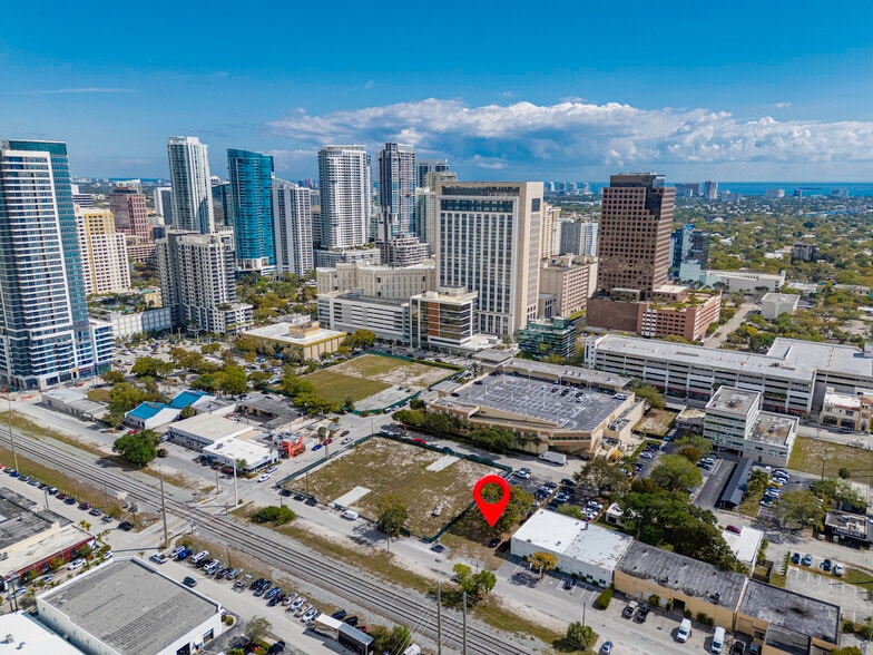 618 Flagler Ave, Fort Lauderdale, FL for sale - Building Photo - Image 2 of 16