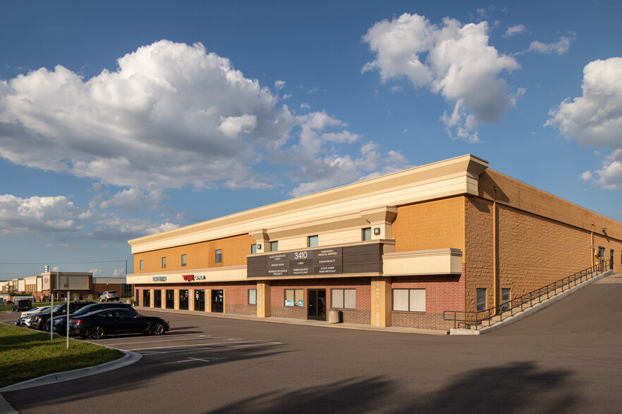 3400-3410 Federal Dr, Saint Paul, MN for lease - Building Photo - Image 1 of 3