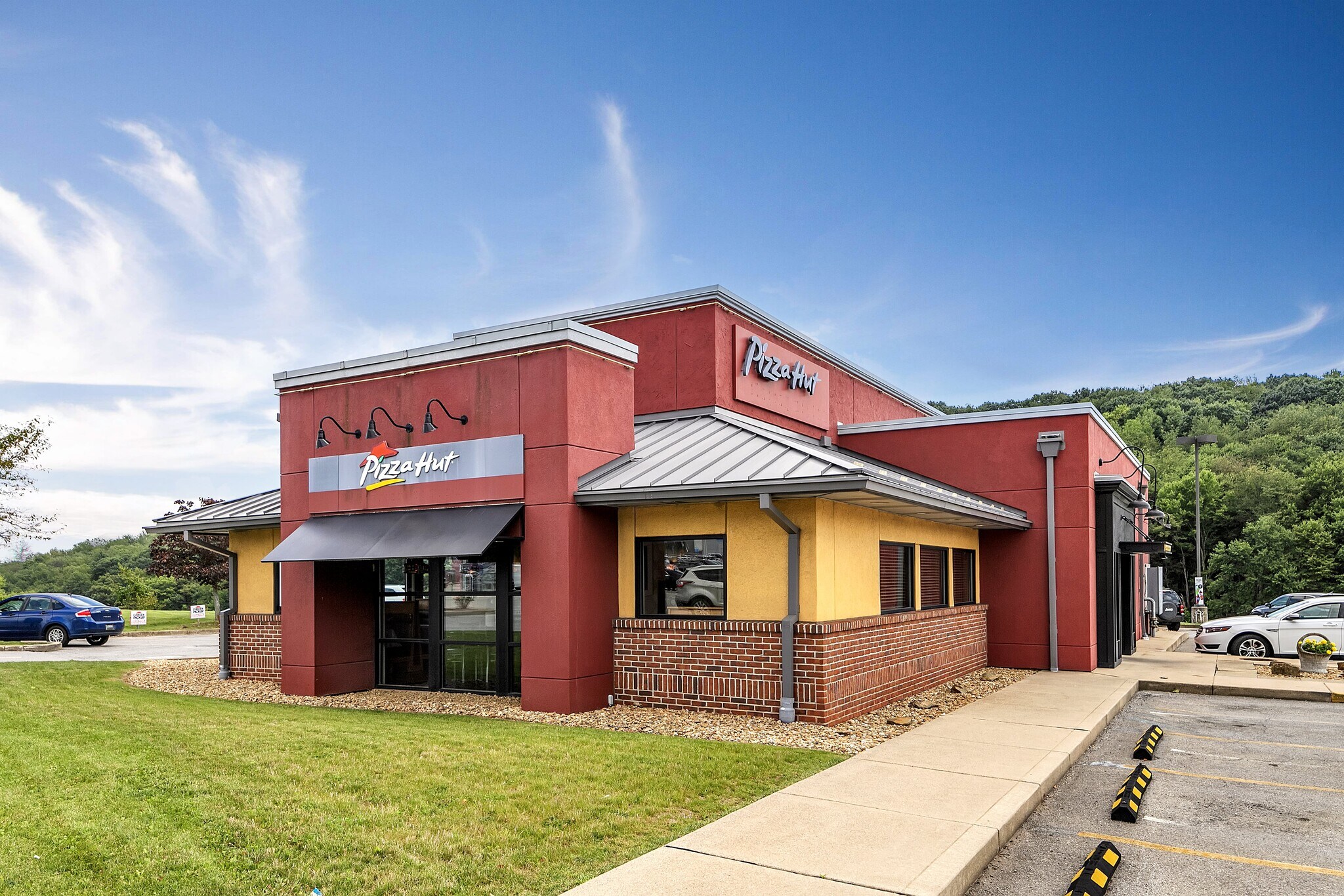 15 Hilltop Plz, Kittanning, PA for sale Building Photo- Image 1 of 1