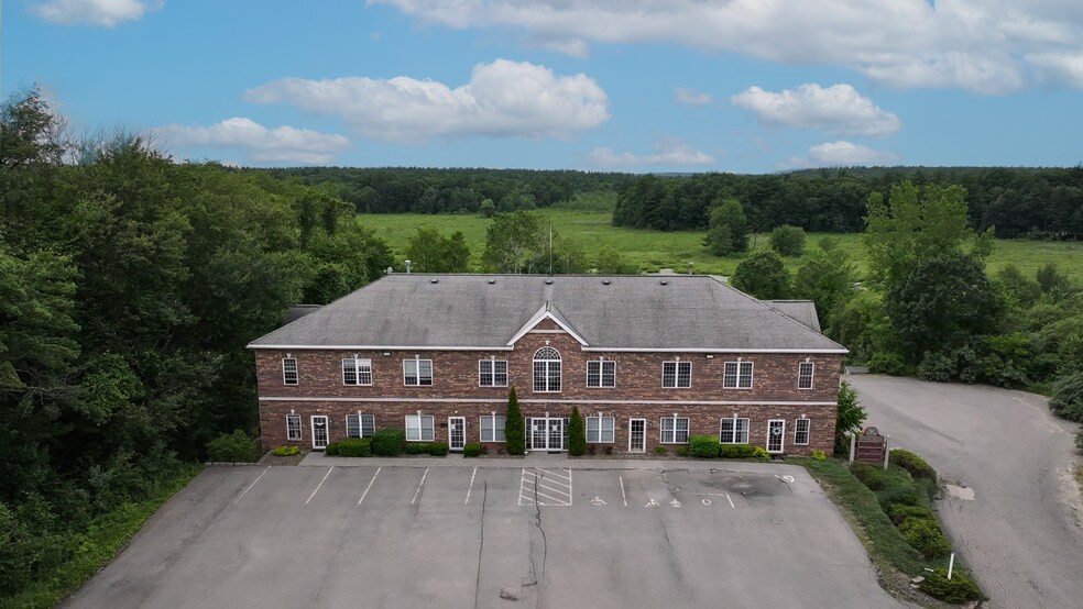 6 Mary E Clark Dr, Hampstead, NH for sale - Building Photo - Image 3 of 22