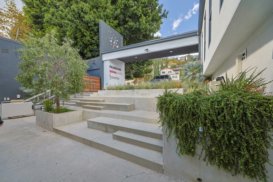 2400-2410 Hyperion Ave, Los Angeles, CA for lease - Building Photo - Image 1 of 12