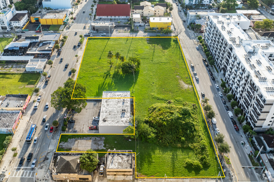 735 SW 1st St, Miami, FL for sale - Building Photo - Image 1 of 10