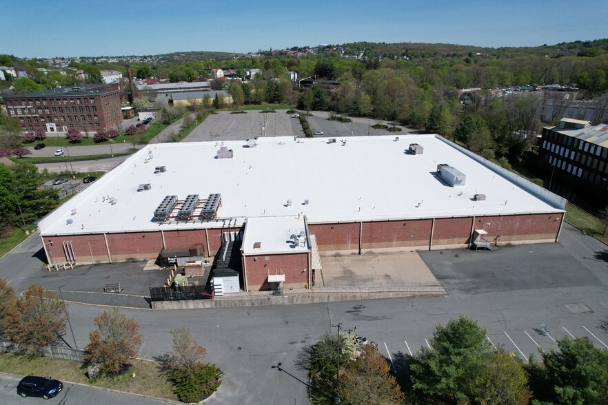 50 Cambridge St, Worcester, MA for lease - Building Photo - Image 3 of 15