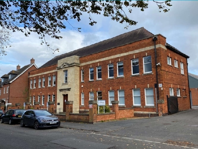 Midland Rd, Higham Ferrers for sale - Primary Photo - Image 1 of 1