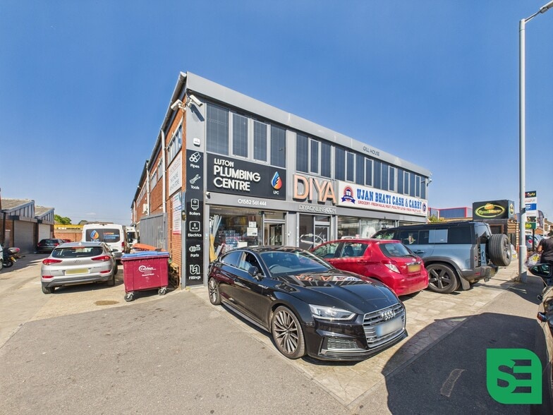 320-328 Selbourne Rd, Luton for lease - Building Photo - Image 1 of 19