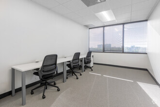 11900 Biscayne Blvd, North Miami, FL for lease Interior Photo- Image 2 of 3