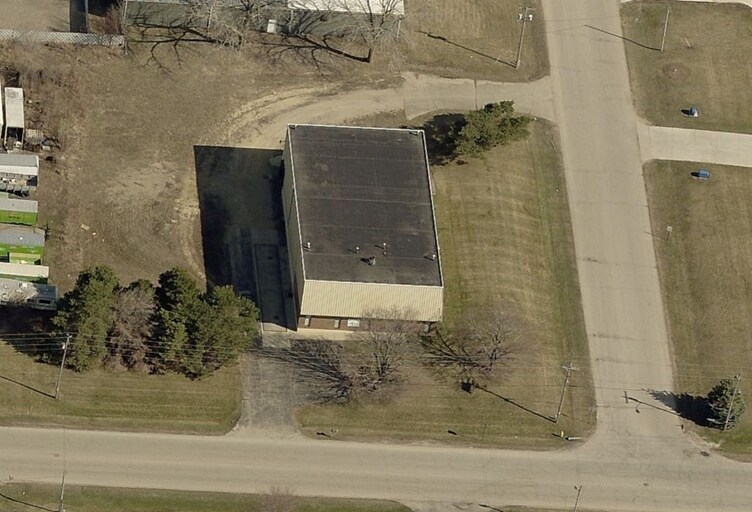 1239 E Huebbe Pky, Beloit, WI for sale Primary Photo- Image 1 of 1