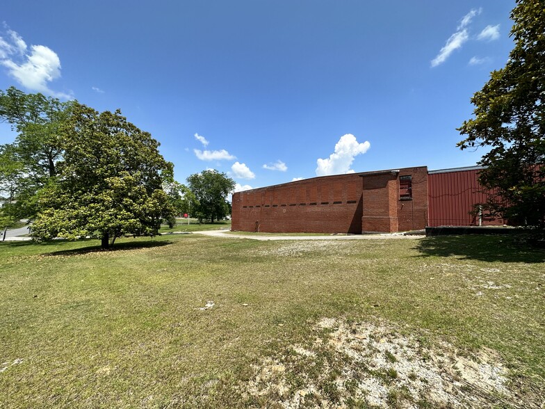 520 Comer St, Alexander City, AL for sale - Building Photo - Image 3 of 25