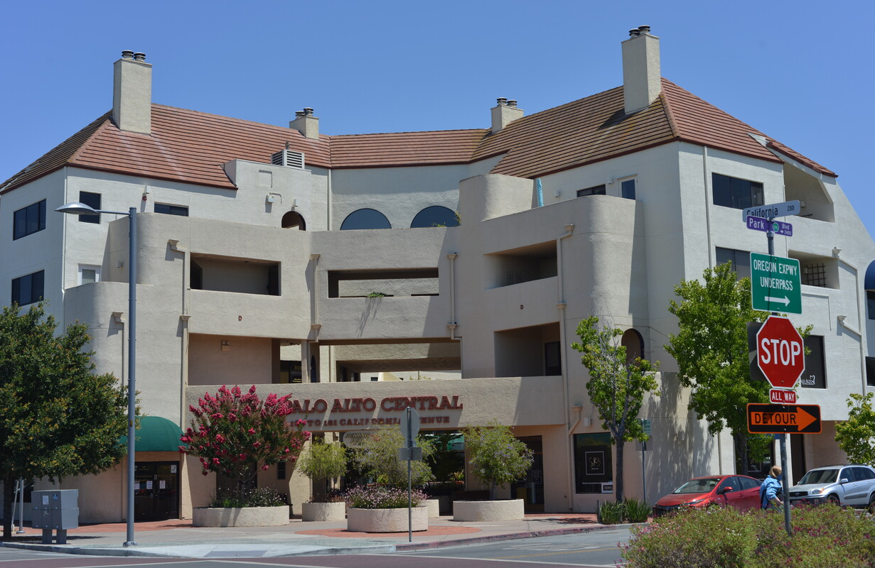 2421-2431 Park Blvd, Palo Alto, CA for lease Building Photo- Image 1 of 7