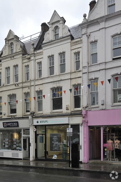 11 Heath St, London for sale - Primary Photo - Image 1 of 1