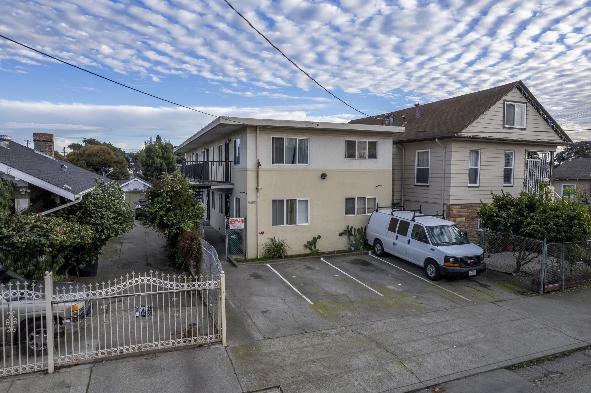 1806 41st Ave, Oakland, CA for sale Building Photo- Image 1 of 12