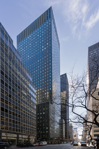 633 Third Ave, New York, NY for sale - Primary Photo - Image 1 of 1