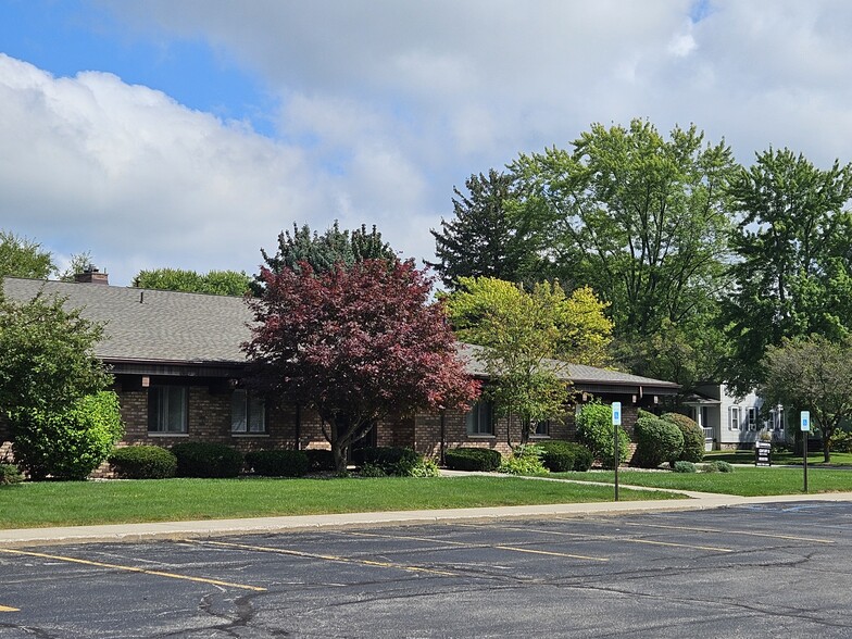 526 W Genesee St, Frankenmuth, MI for sale - Building Photo - Image 2 of 16