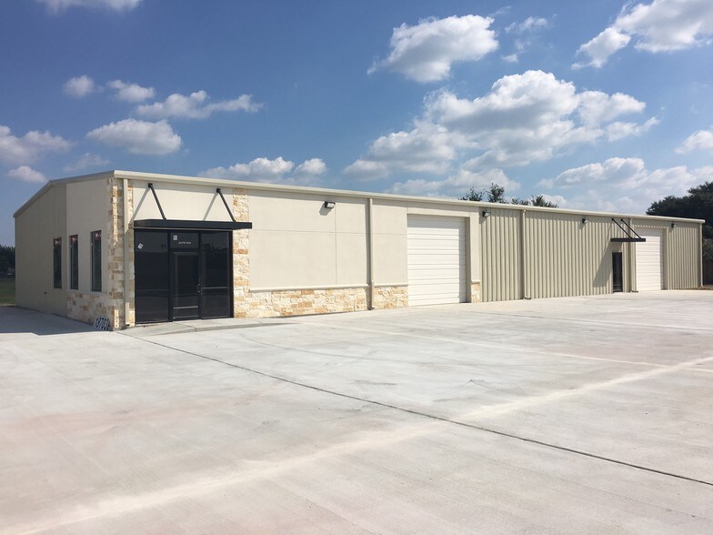 in Houston, TX for sale - Building Photo - Image 1 of 1