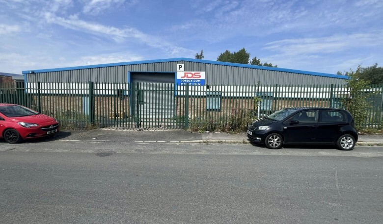 Highfield Rd, Manchester for lease Building Photo- Image 1 of 2