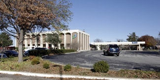 More details for 5100 NW 10th St, Oklahoma City, OK - Retail for Sale