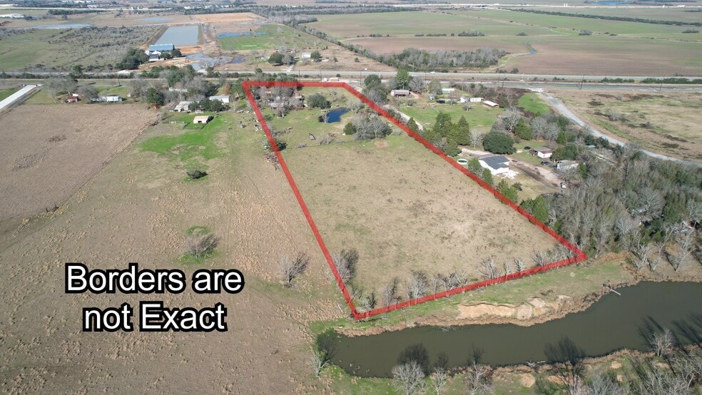 30501 Washington St, Waller, TX for sale - Building Photo - Image 2 of 8