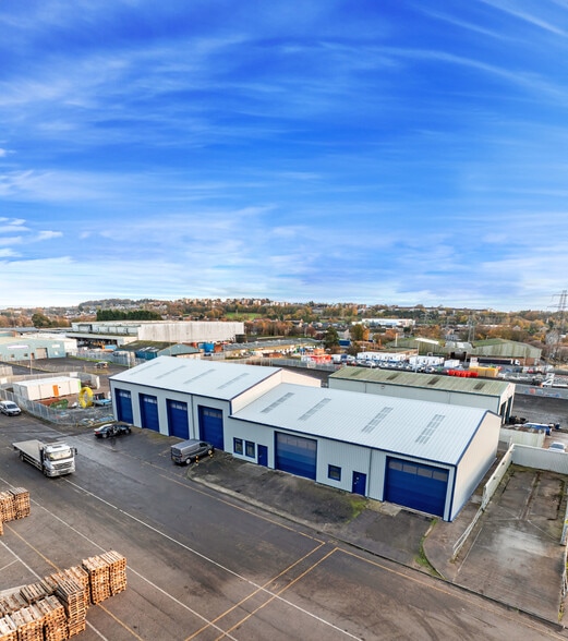 1 Smeaton Rd, Dundee for lease - Building Photo - Image 1 of 10