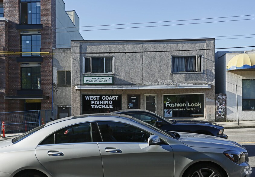 2143 Hastings St E, Vancouver, BC for lease - Building Photo - Image 3 of 4