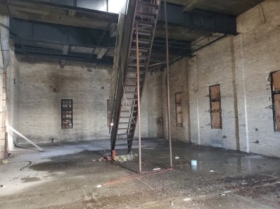 245 S Concord Ave, Watertown, WI for sale - Interior Photo - Image 3 of 7