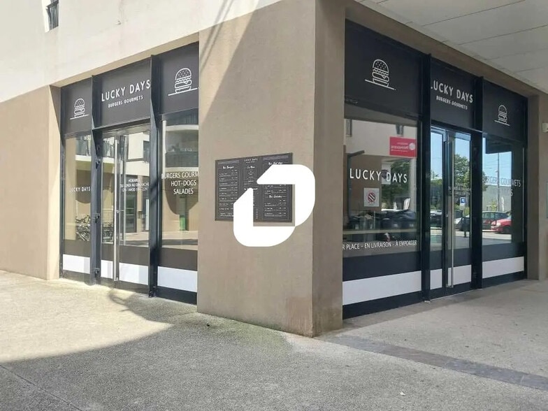 Retail in Castelnau-le-Lez for sale - Building Photo - Image 2 of 14