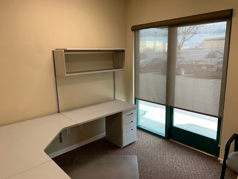 195-197 D'Arcy Pkwy, Lathrop, CA for sale - Building Photo - Image 3 of 23