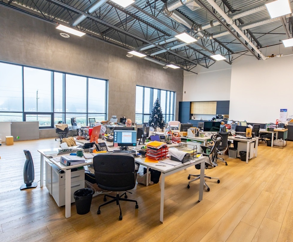 17260 Heather Dr, Surrey, BC for lease Interior Photo- Image 1 of 3